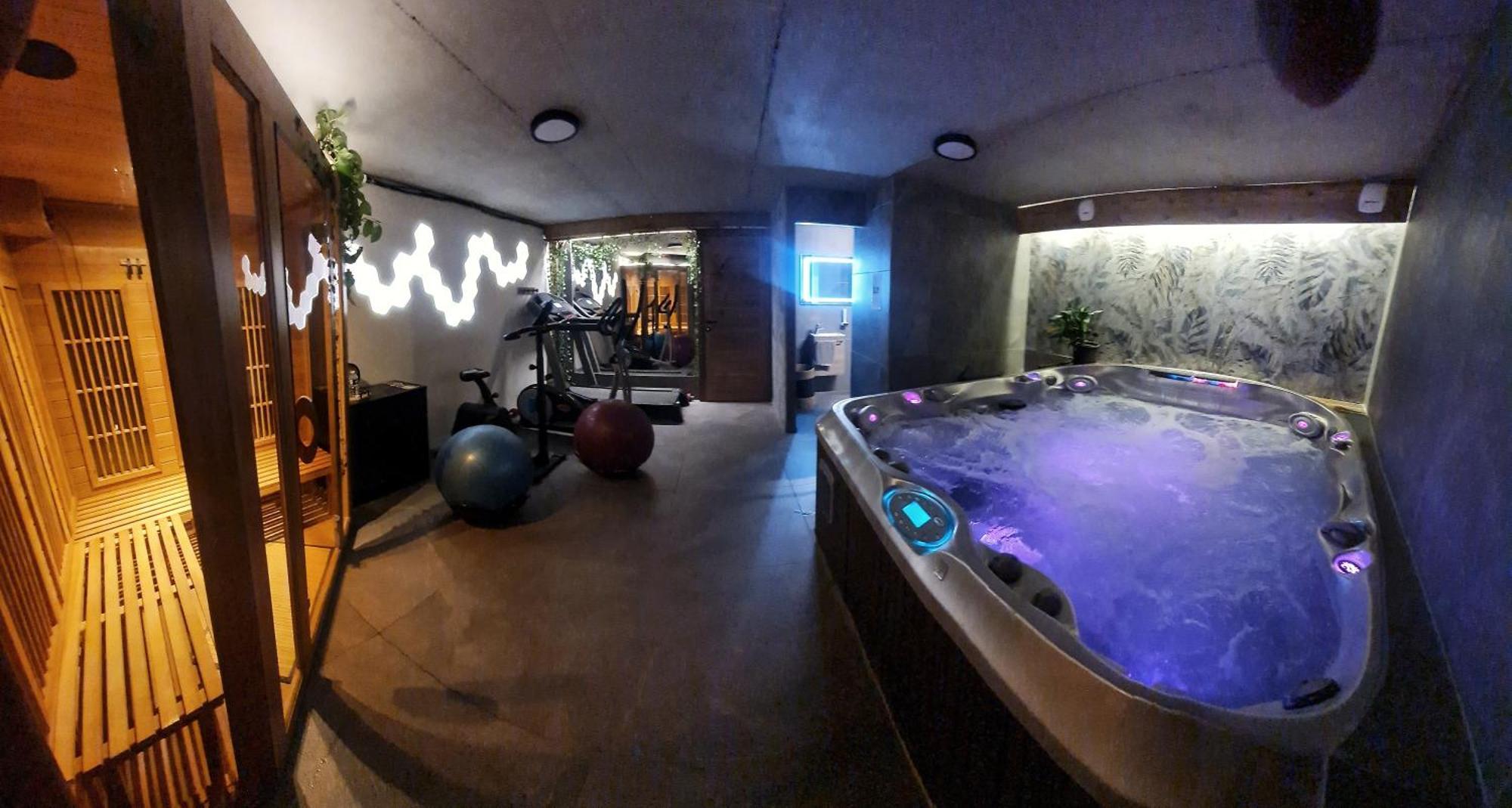 Le Passionnant Hotel Morzine Buitenkant foto