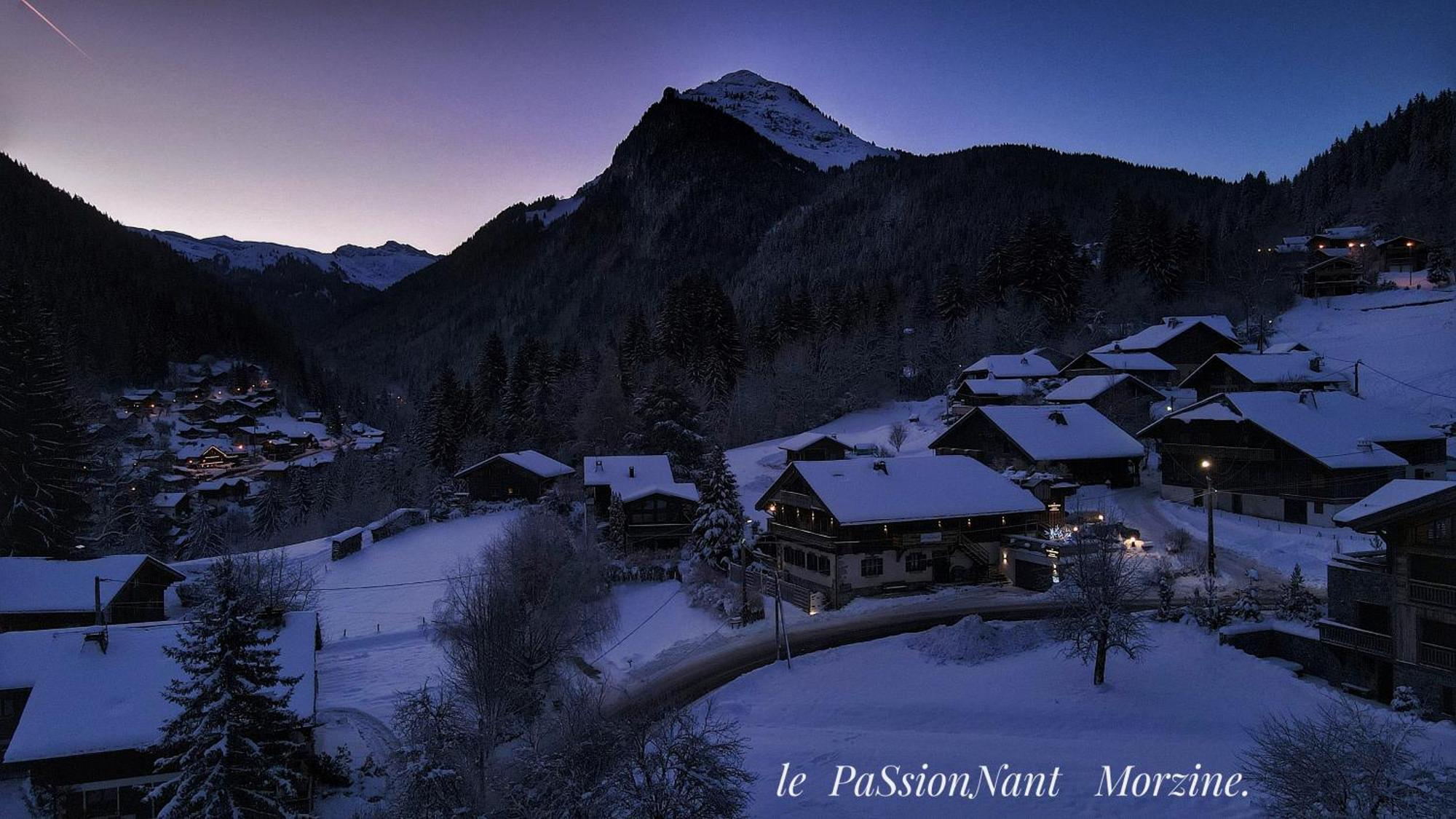 Le Passionnant Hotel Morzine Buitenkant foto