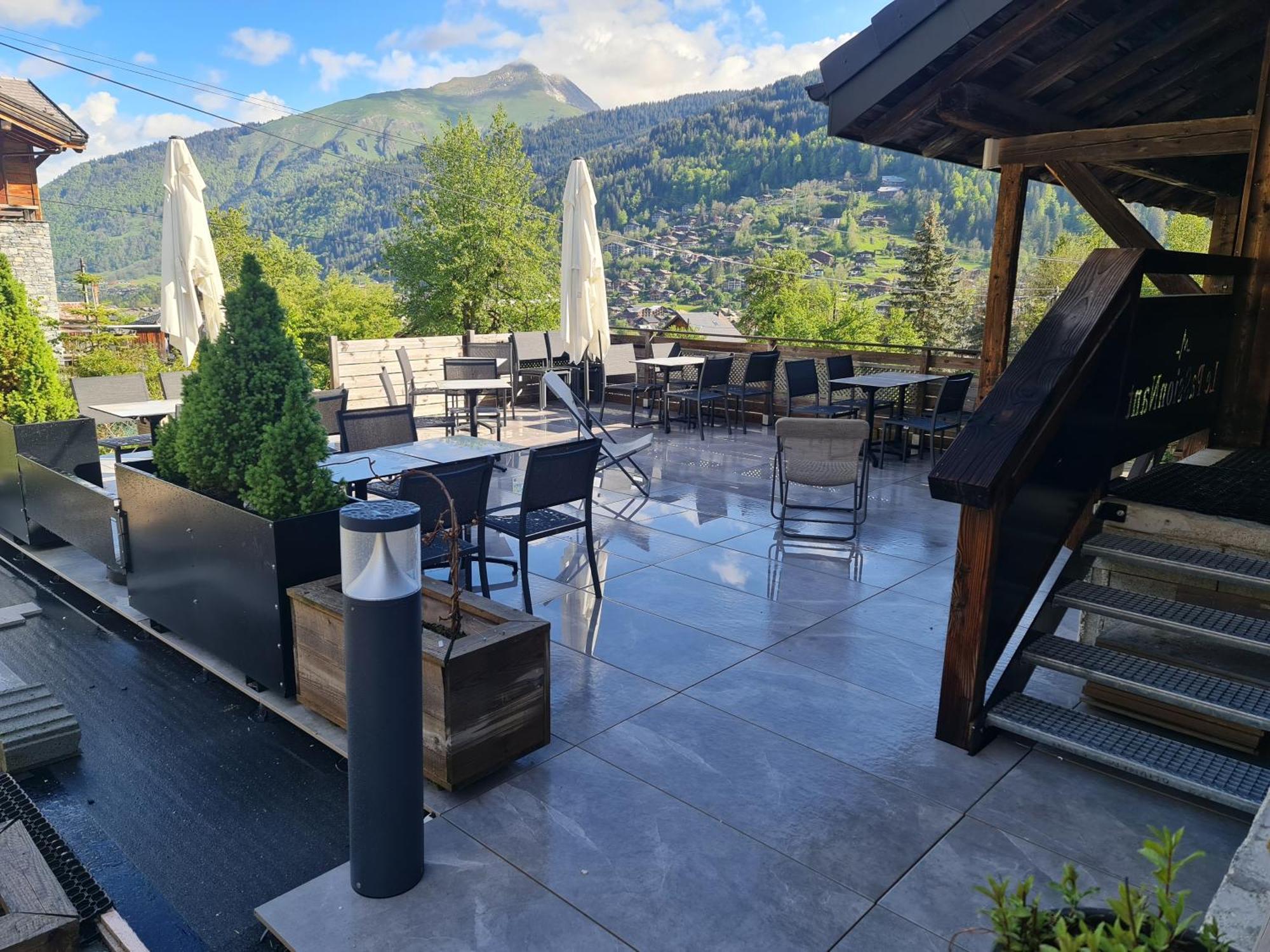 Le Passionnant Hotel Morzine Buitenkant foto